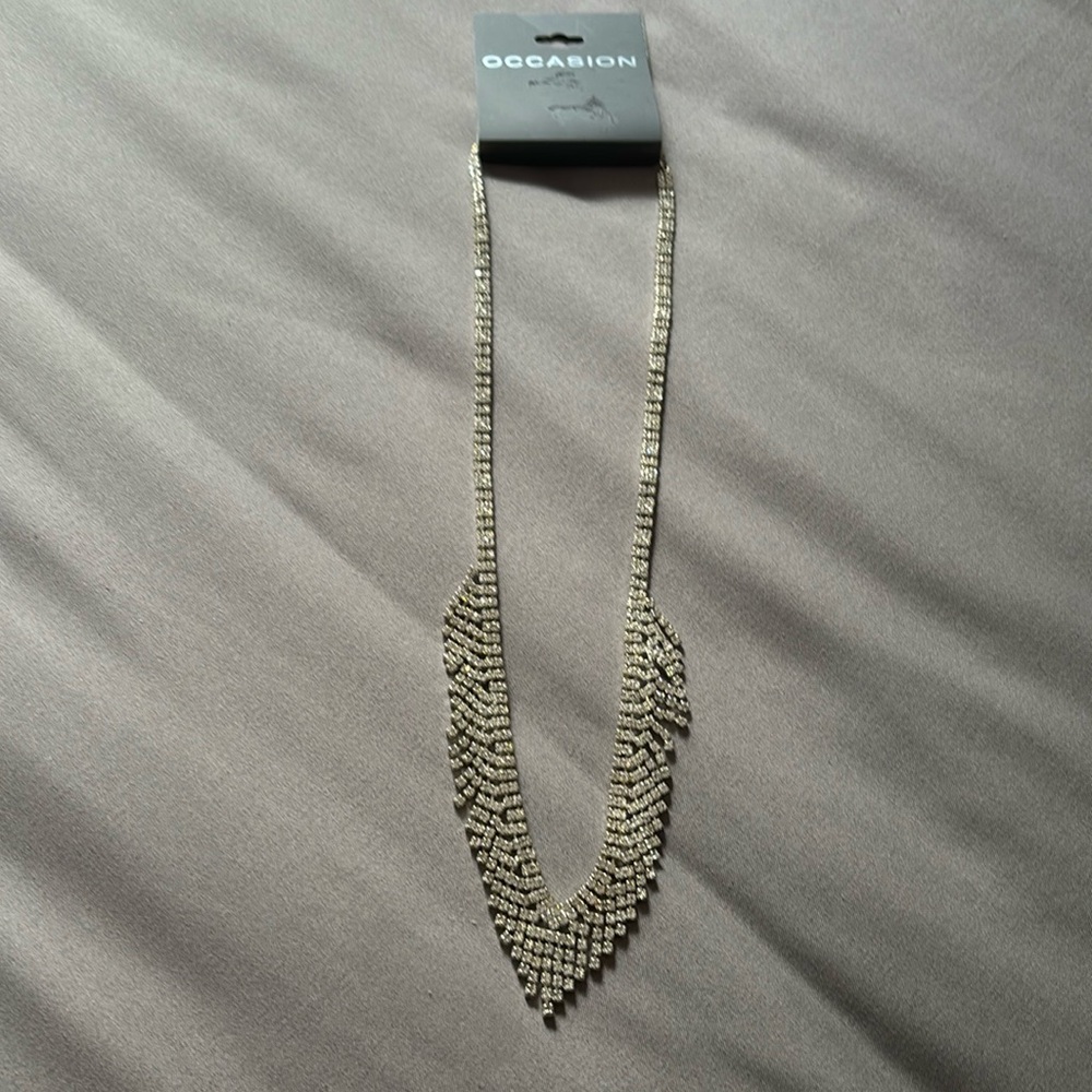 Occasion necklace